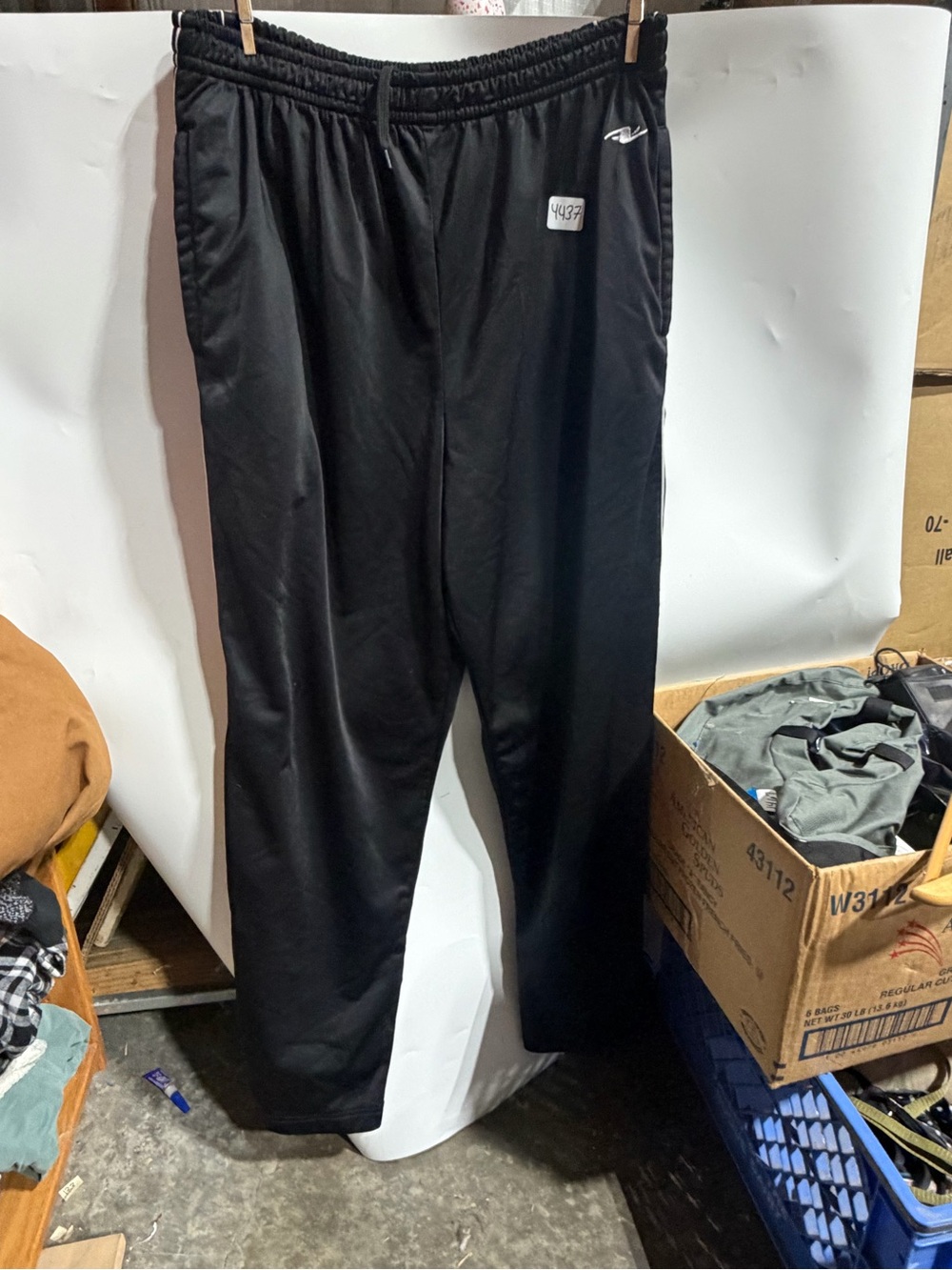 #4437-Athletic Works Black Men's Jogger Sweatpants with Elastic Drawstring